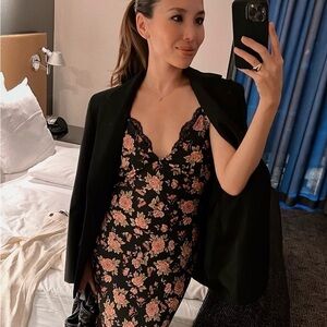 Zara Floral Lace-Trim Slip Dress in Black with Pink Roses Sz XS